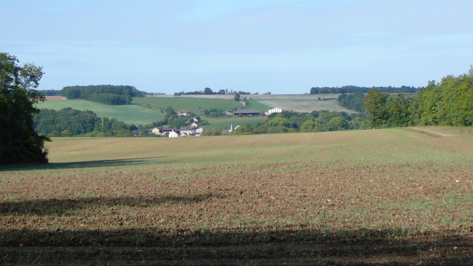 Le village d'Ampilly-le-Sec