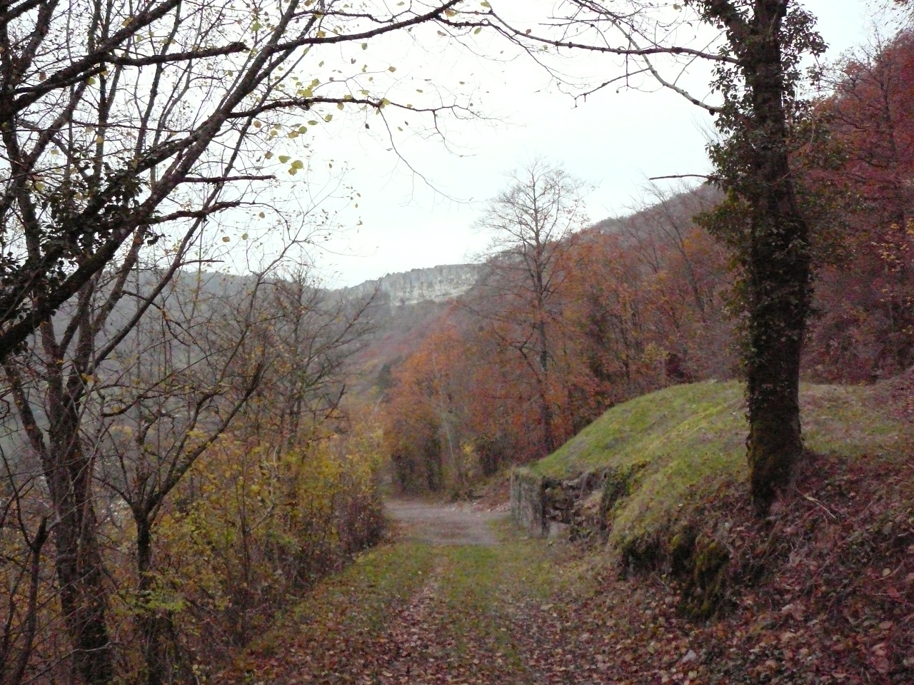 En descendant sur Beaulme-la-Roche