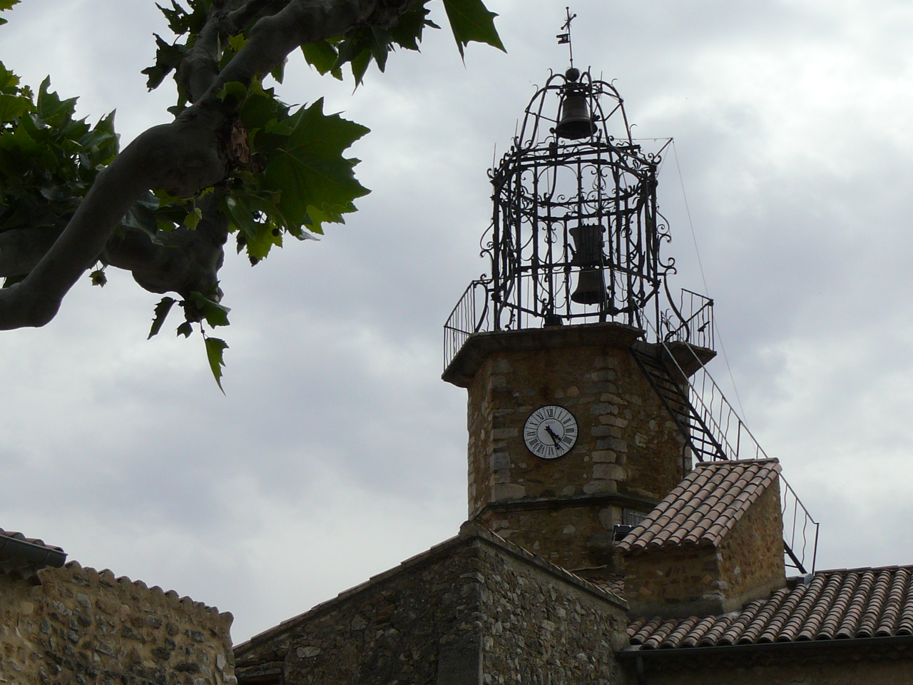 La Roche-Saint-Secret - Nyons Campanil du village de Venterol 
